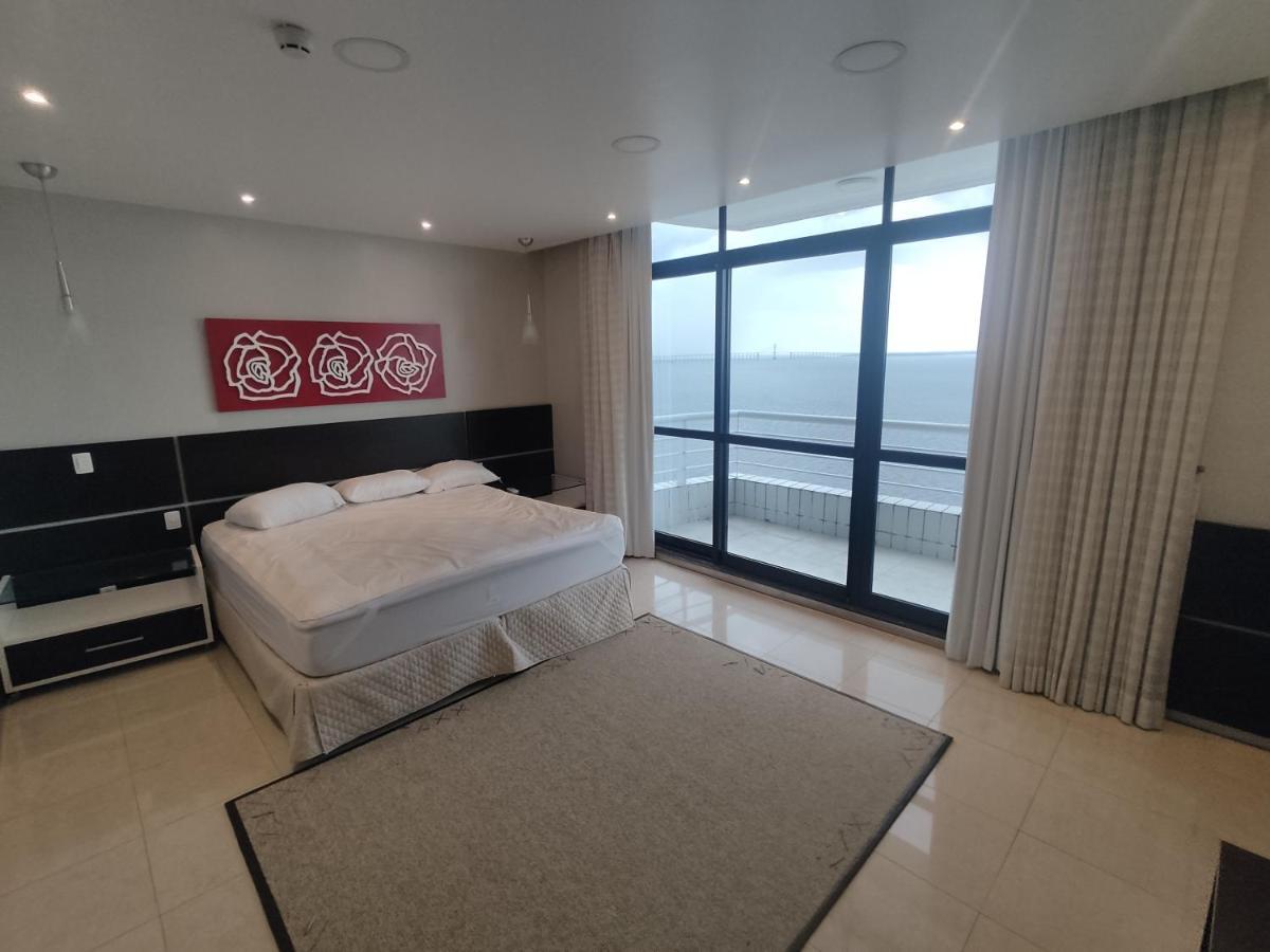Tropical Hotel Executive Com Varanda Vista Da Ponta Negra มาเนาส์ ภายนอก รูปภาพ